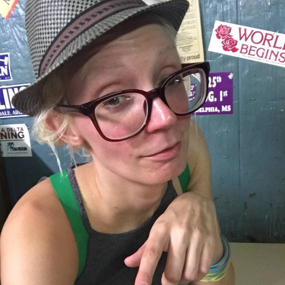 Meet your Posher, Amy